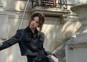 首页的155hl.fun，一不小心就进入了奇妙的时空隧道。