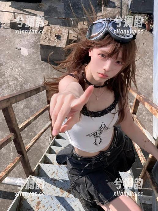 “51app”新晋吃瓜线路，旁边的水都是瓜汁，快来沾点儿！