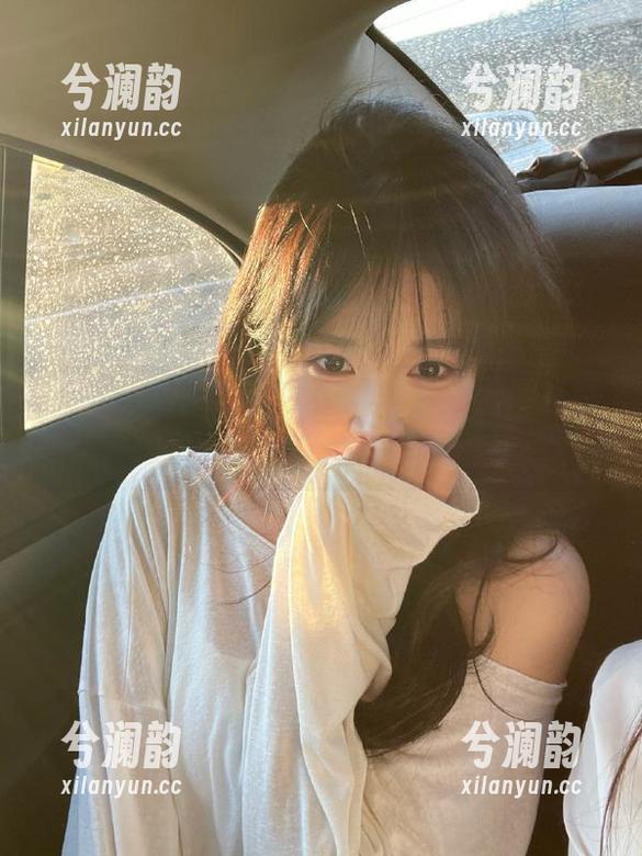 51吃瓜 提醒:在“51吃瓜”app上错过今日瓜!太不小心了!