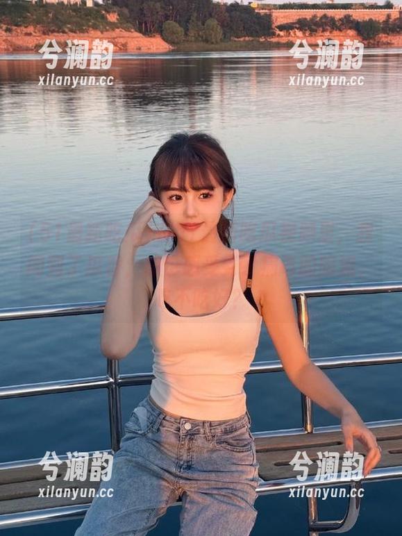 在51最新吃瓜视频里，我闻到了瓜香，却也感受到了病毒的暗流，吃不吃好？