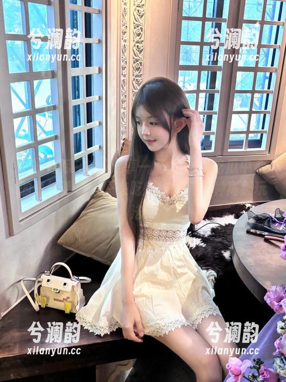 92吃瓜中心 分享一篇关于92吃瓜中心的奇妙弹幕,原来吃瓜也能有这种高级玩法!