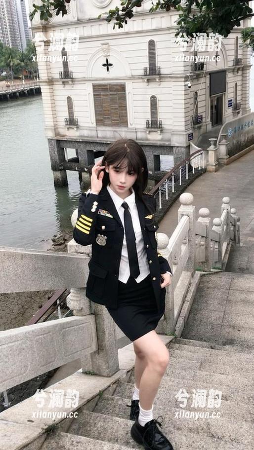 “92吃瓜中心”今天的登录界面竟如此吸引！小心，让我忍不住进去闻一下。