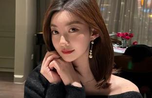 又到hl155.ccm啦，赶快观看那些让人难以置信的黑料吧！