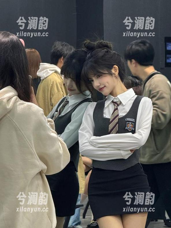 紧急提醒！“hlw”最新事件，连猫都开始调皮了