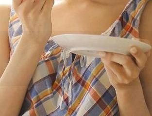 好像在ios的zztt740.ccm上发现了更绝的黑料，忍不住想说说…