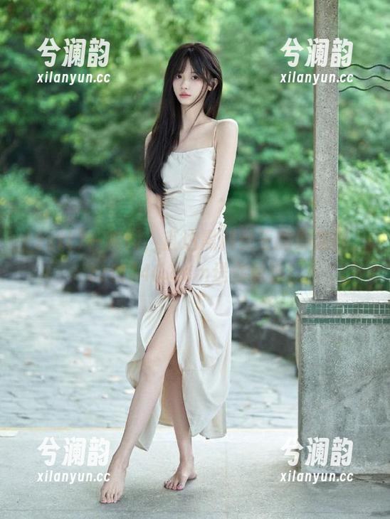 一瞬间，直达黑料女王的朋友圈，zztt740.ccm送你暴击！