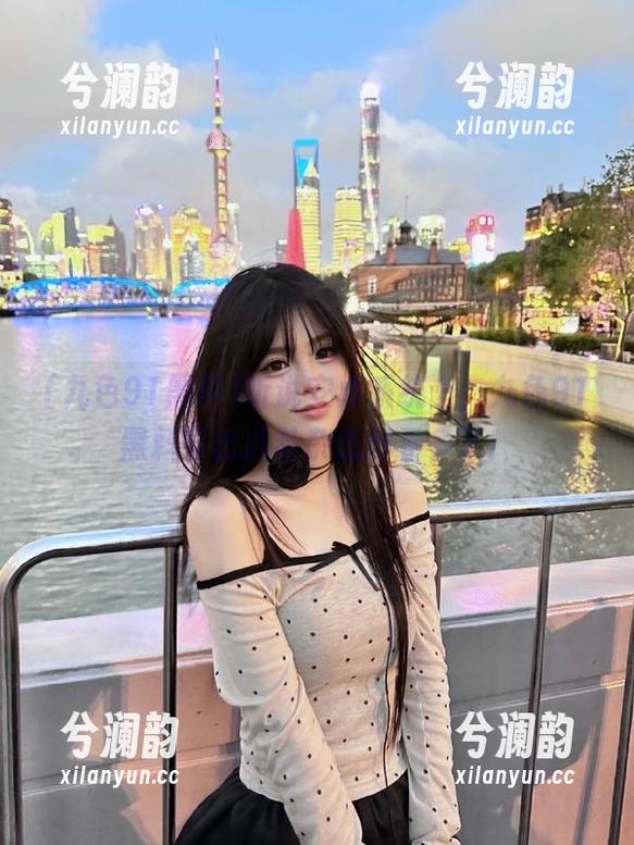 九色91黑料 听说安卓系统上,九色91黑料可比八卦杂志好看多了!