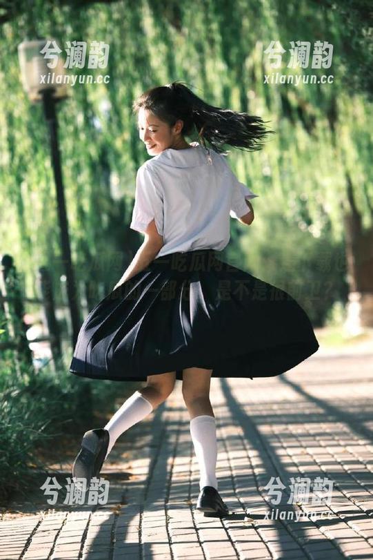 五一吃瓜网 五一吃瓜网官网:连下载也能成为吃瓜的一部分,是不是很前卫?