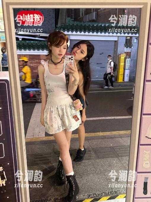吃瓜不打烊 动动手指,黑料社老司机送你到苹果版:吃瓜不打烊之旅。