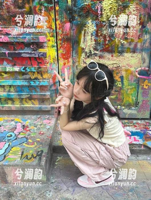 登录海角吃瓜网91，难道这就是传说中的“吃瓜无极限”？