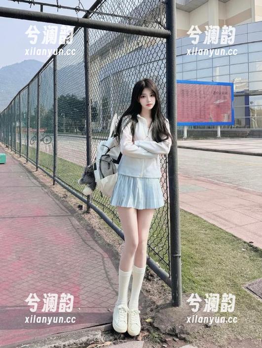 “爆走黑料”app：瓜虽小，但爆点大得让人爽到飞起！