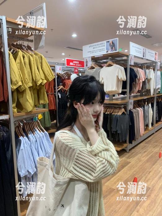 黑哥扒料 登录黑哥扒料,这里的瓜可是个大海,每次都让我忘记时间。