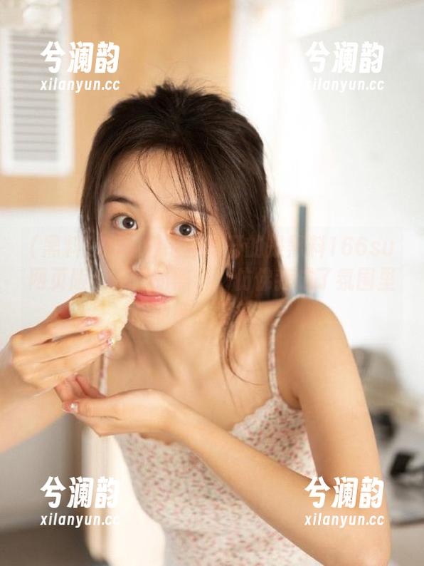 黑料166su 链接打开的是黑料166su网页版,满屏的黑料,仿佛我成了氛围里的盲人摸象!
