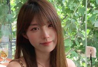 在线大学生自曝：用黑料不打烊苹果版吃瓜也是一门艺术！