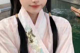 来来来，“黑料正能量”的链接，走一波传送门，看能不能飞起来！