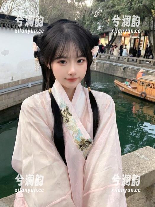 来来来，“黑料正能量”的链接，走一波传送门，看能不能飞起来！