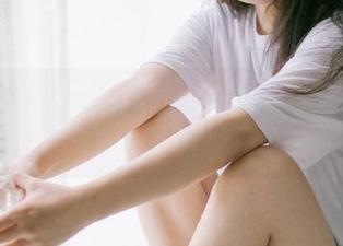 跟着黑料社，观看各种暧昧关系如身边的烟火