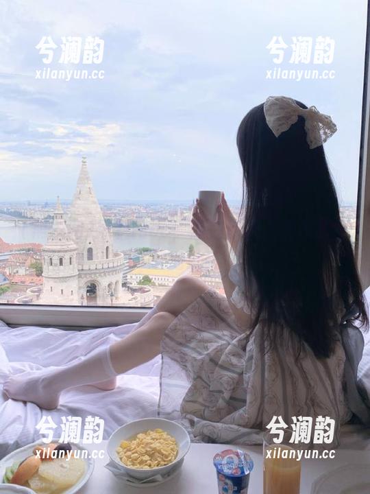黑料网cc，瘫在沙发上吃瓜的正确地址！